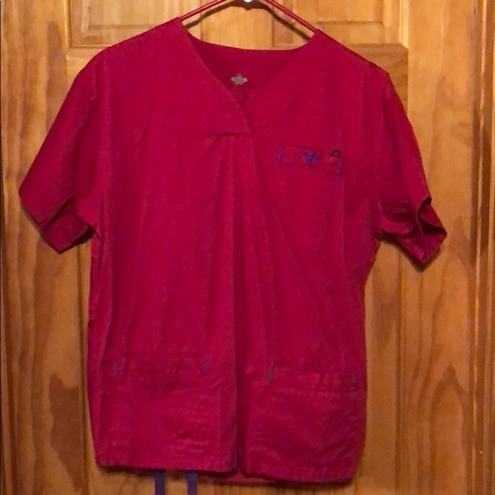 Med couture 2 piece scrub set .